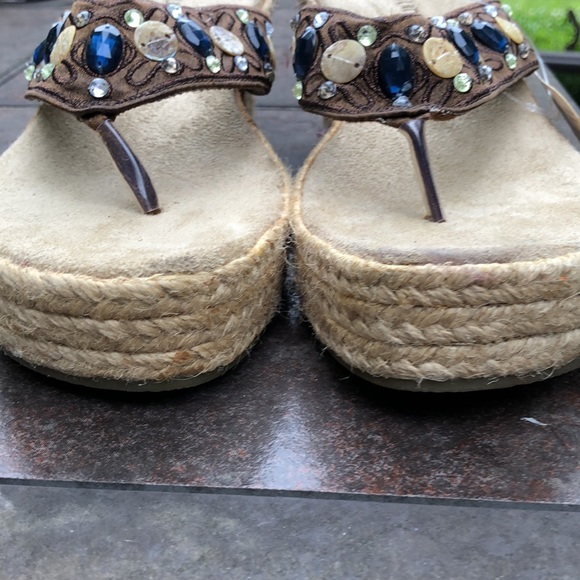 Flip flop Sandals. - Picture 7 of 9